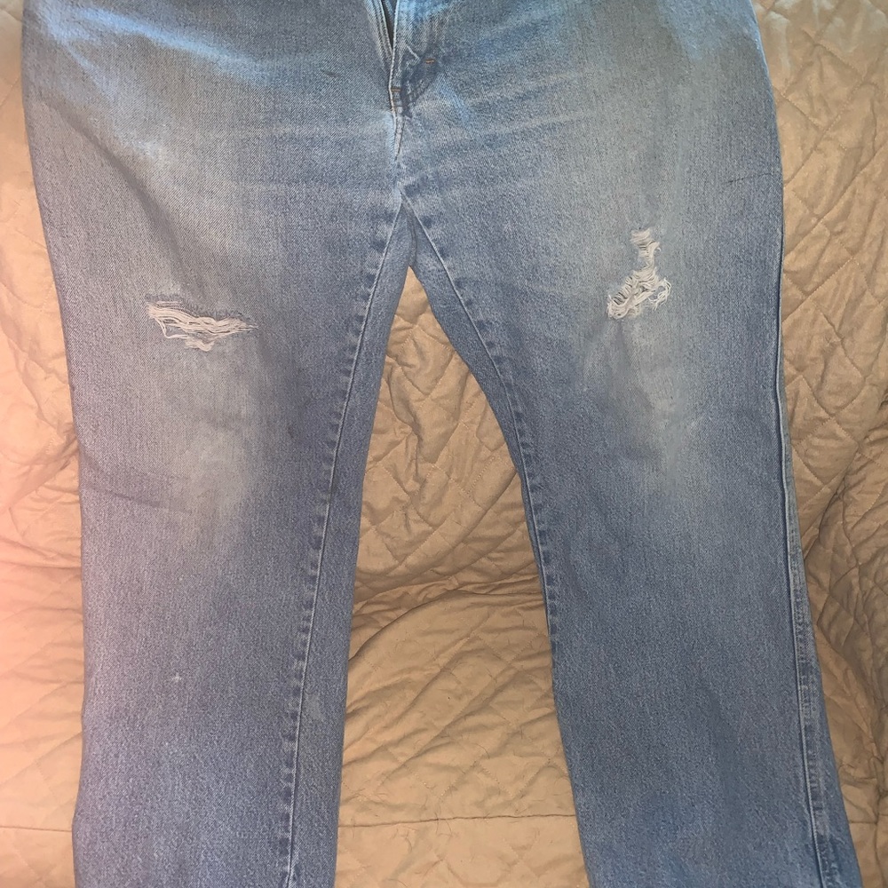 Worn out Blue Jeans 42X30